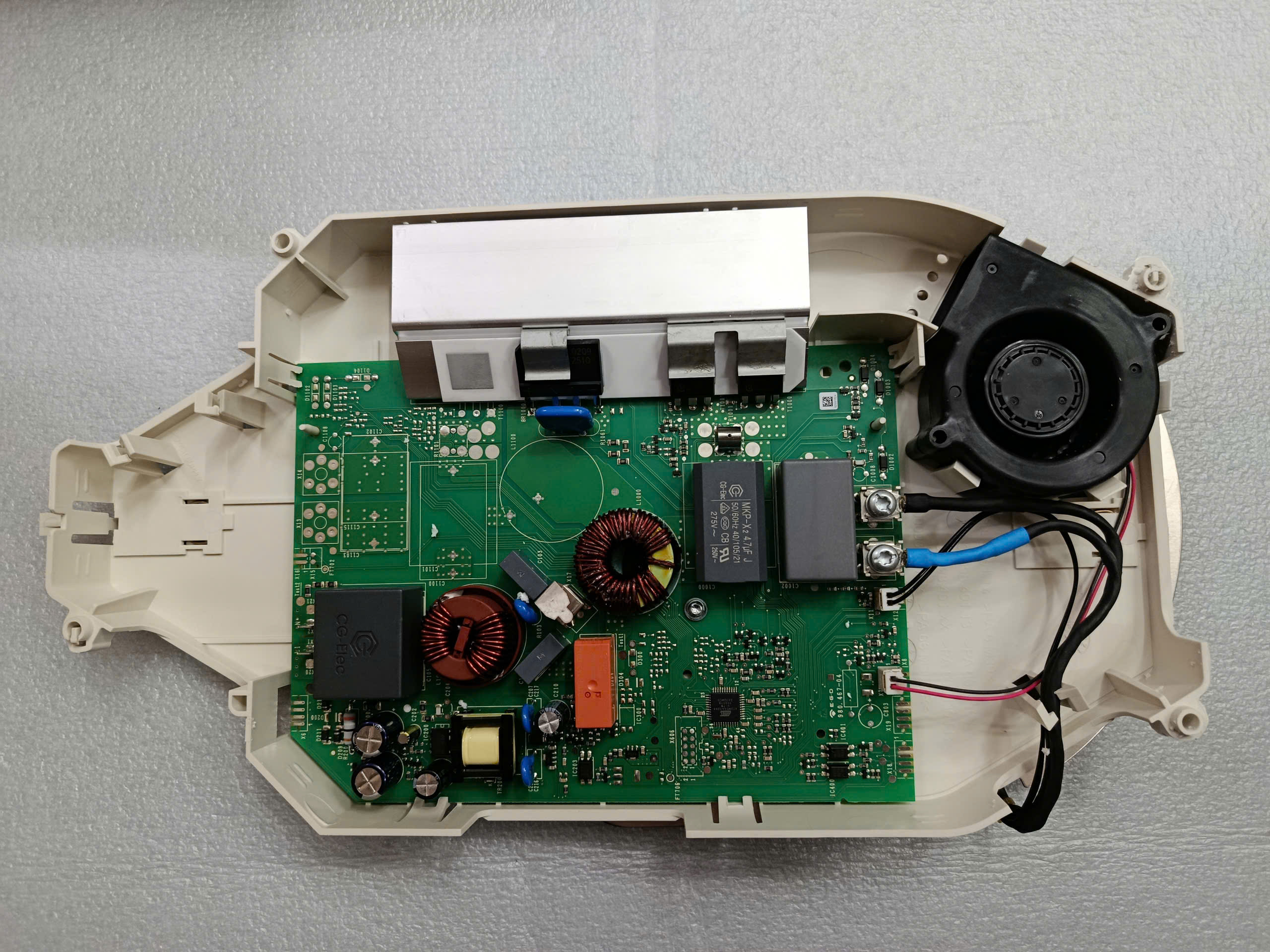 MODULE INDUCTION 250P NIPS BẾP TỪ HC-I772A HAFELE 536.01.695(532.90.137)