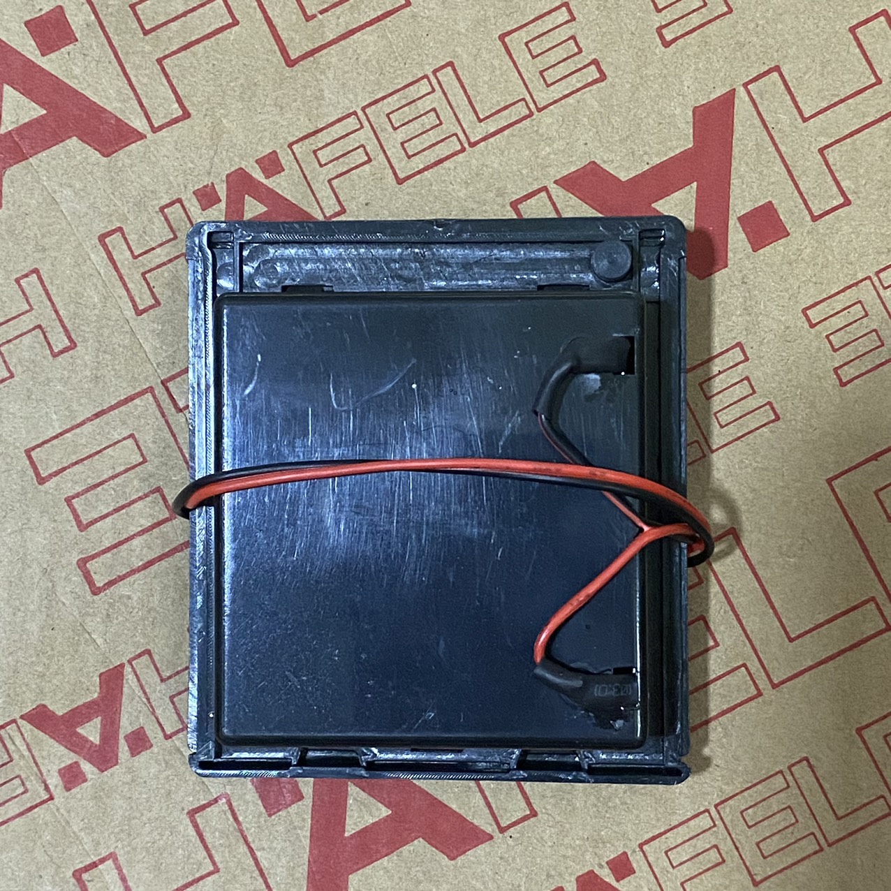 Sparepart -  E1935BDT - Battery box 532.86.248