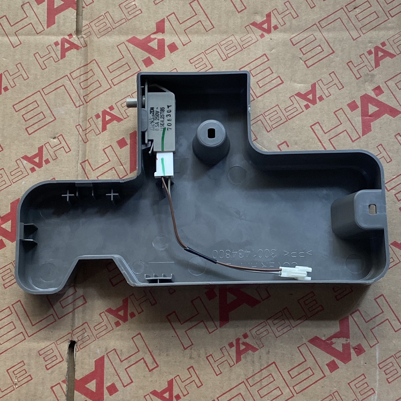 RIGHT COVER INCL SW TỦ LẠNH BOSCH SIDE BY SIDE KAG90AI20G 539.16.250(532.87.894)