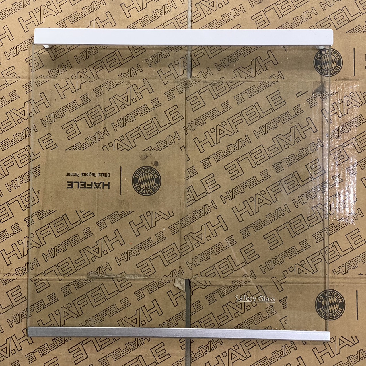 KỆ KÍNH 532.92.098