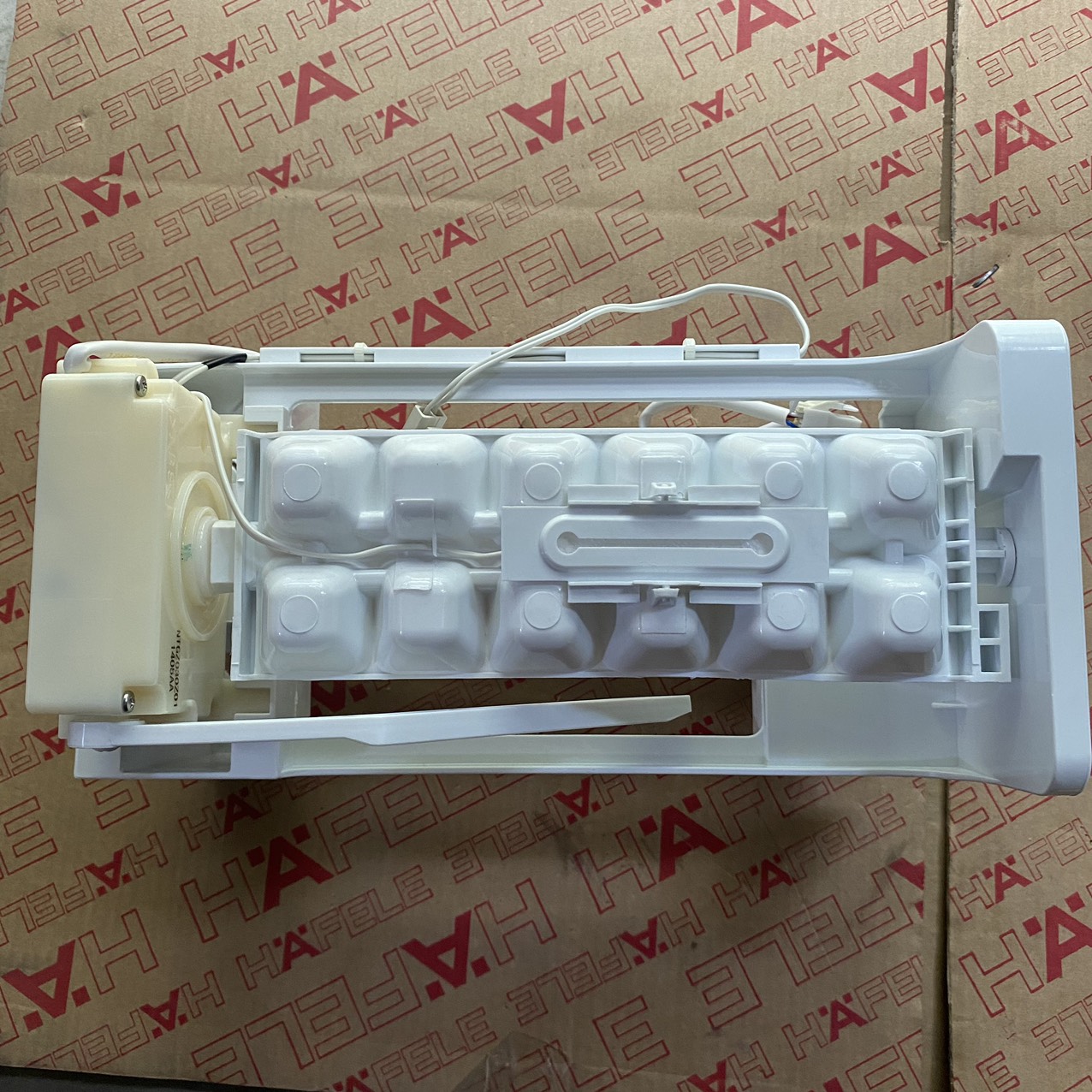 BỘ LÀM ĐÁ CỦA TỦ LẠNH HF-SBSIC HAFELE 534.14.250(532.84.219)