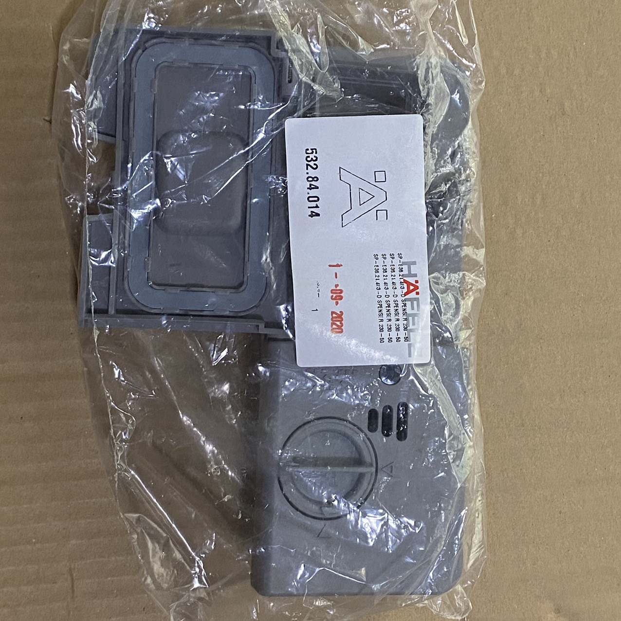 NẮP XÀ PHÒNG MÁY RỬA CHÉN ÂM TOÀN PHẦN SMEG 536.24.483(532.84.014)